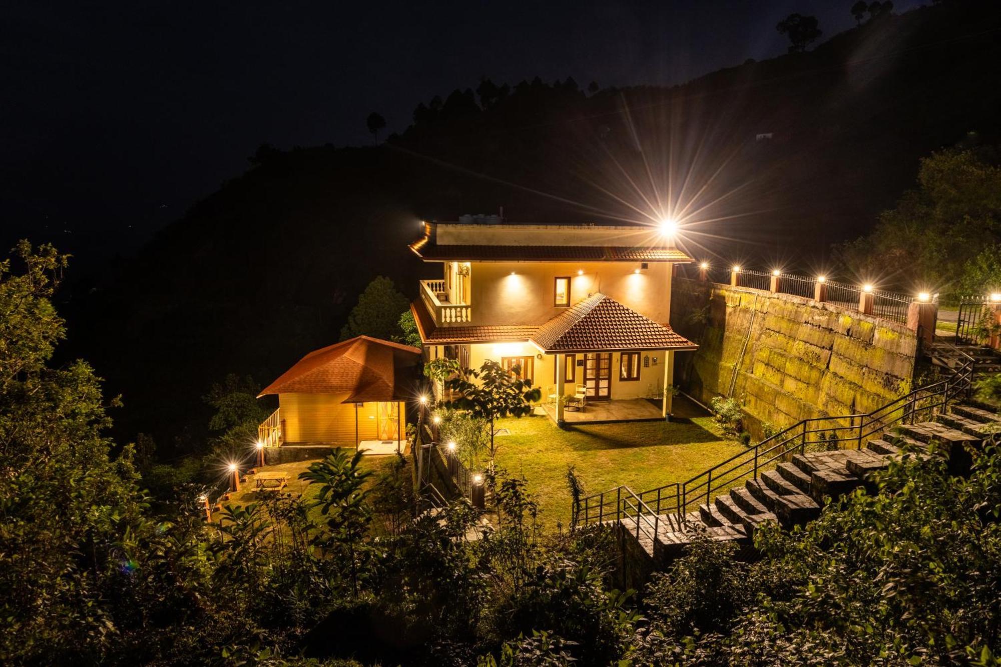 Villa By Mountain Homes- Lansdowne Bagian luar foto