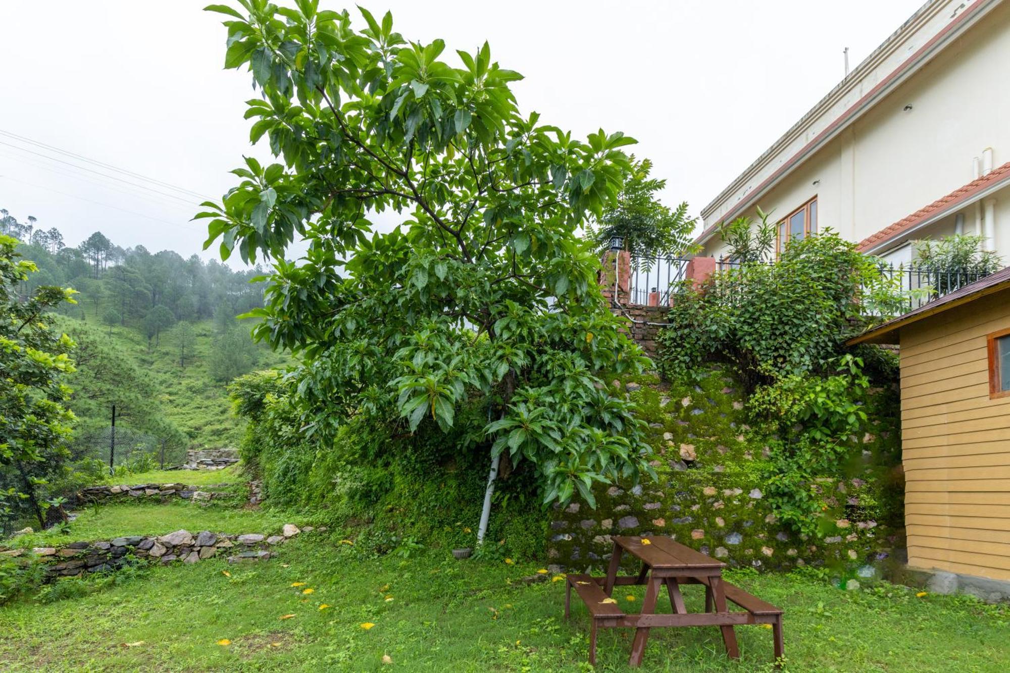Villa By Mountain Homes- Lansdowne Bagian luar foto